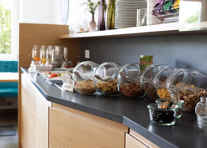 Hotel Garni Juval Dorf Tirol